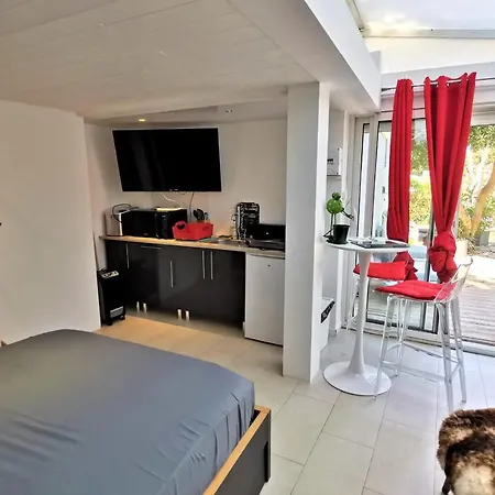 아파트 Les Terrasses Levantines Île du Levant