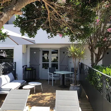 Les Terrasses Levantines Appartamento *