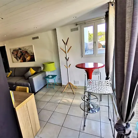 Les Terrasses Levantines Apartment