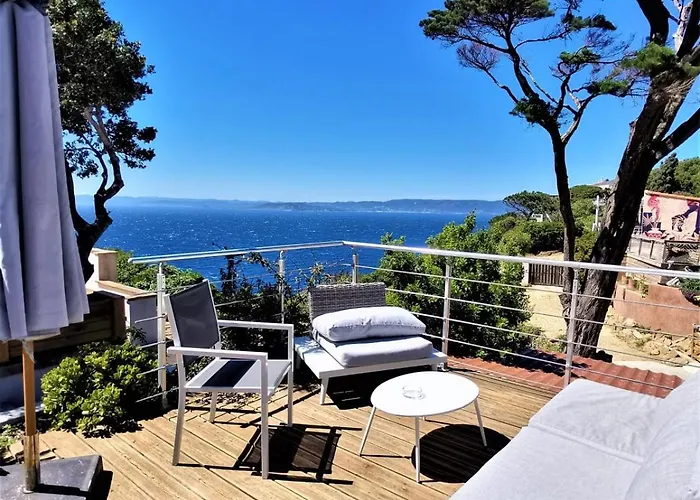 Les Terrasses Levantines *