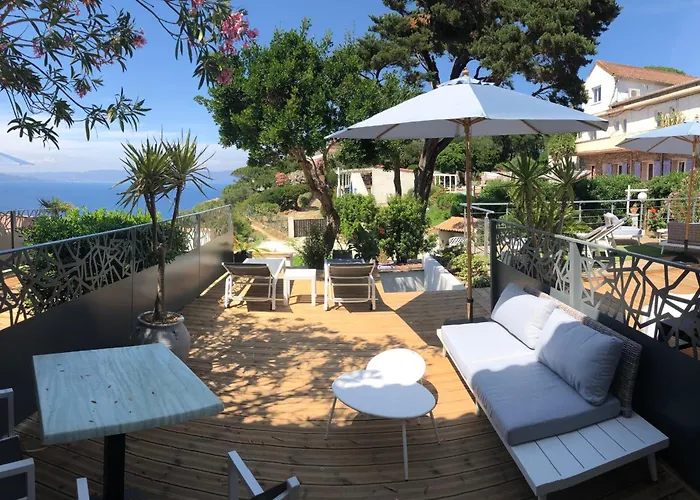 Les Terrasses Levantines * Île du Levant